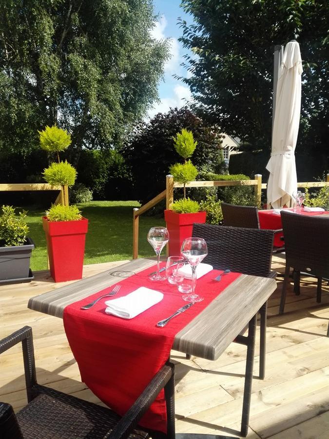 Hotel Le Gue Du Holme Saint-Quentin-sur-le-Homme Exterior photo